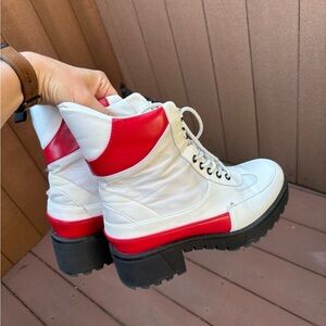 Dream Pairs Red and White Chunky Space Boots Womens sz. 9